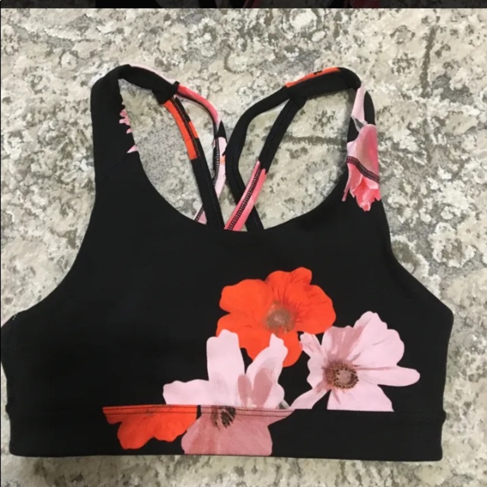 2x🛍HP🛍.  Old Navy Sports Bra xs NWOT